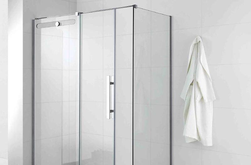 Hotel Bathroom Shower Door
