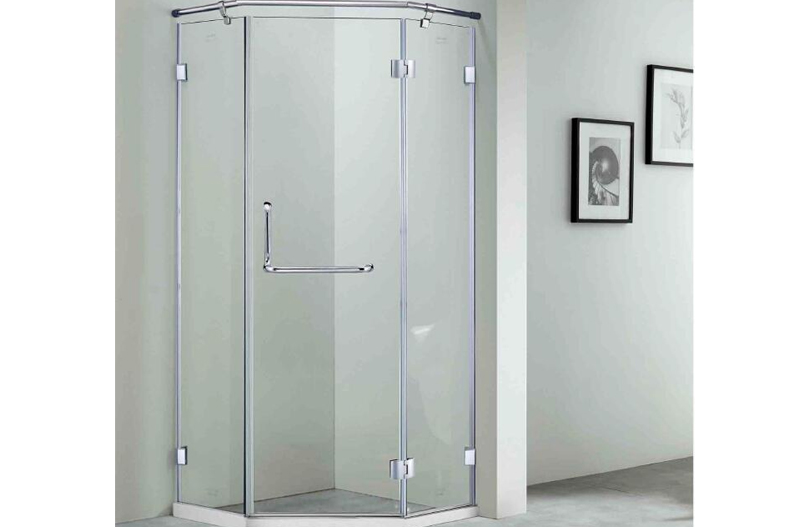 Hotel Bathroom Shower Door