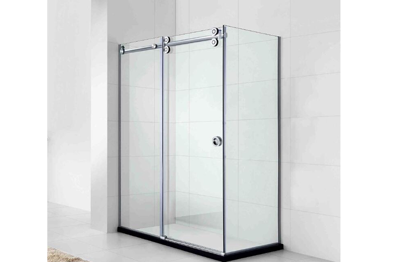 Hotel Bathroom Shower Door