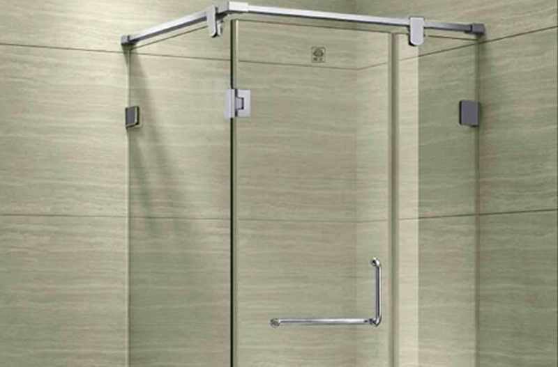Hotel Bathroom Shower Door